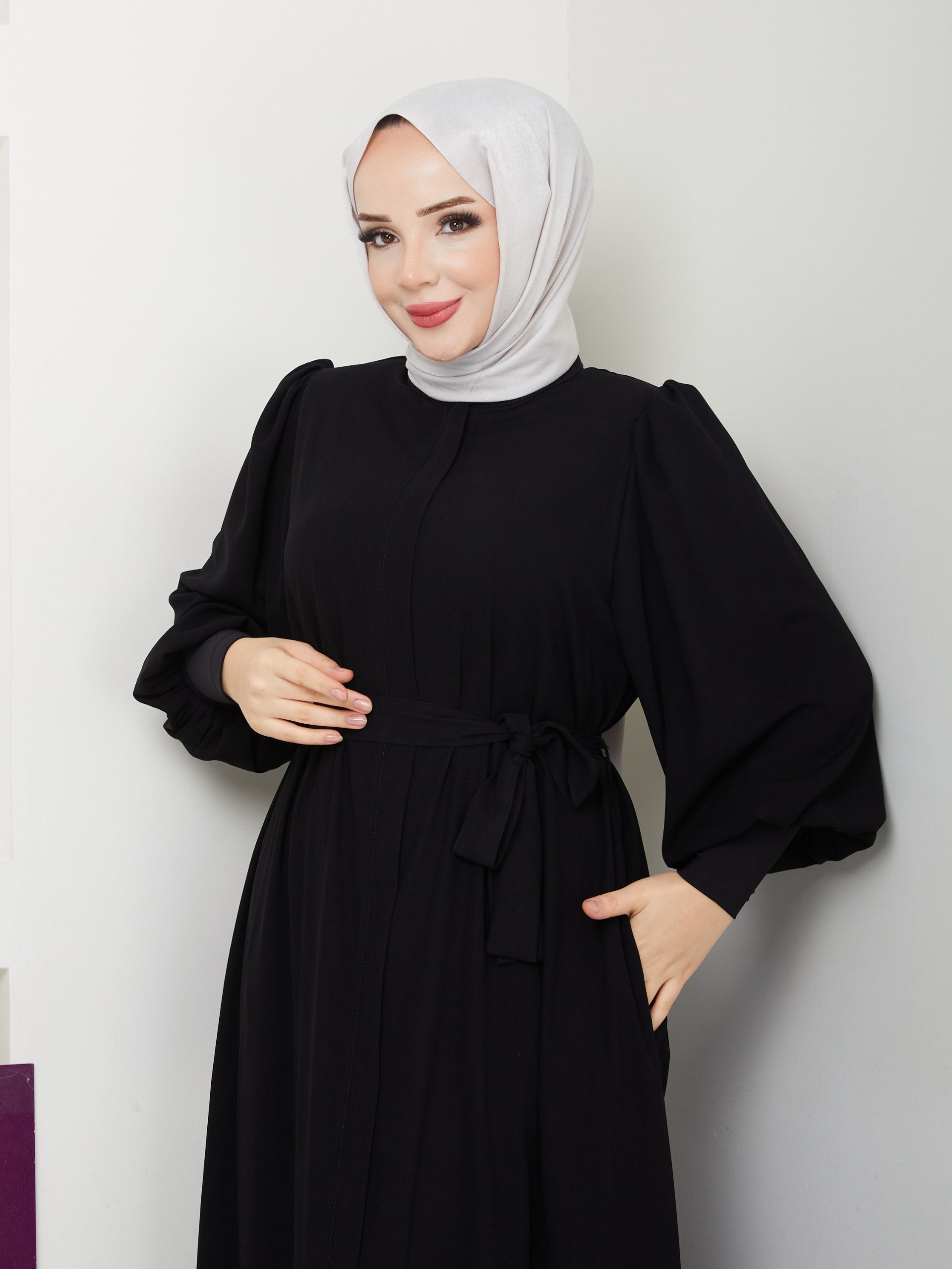 Siyah Yasmin Model Ferace - Safir Medine İpeği - kumaş detayı
